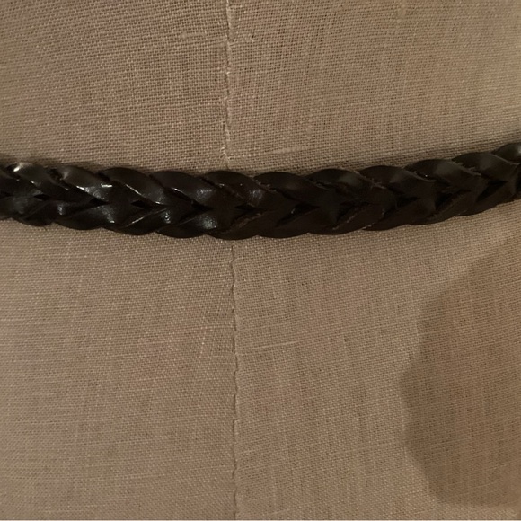 Black Leather Braided Belt - Picture 4 of 7